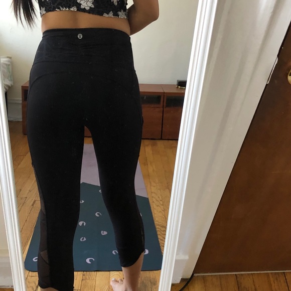 Lululemon RARE Goal Crusher Leggings 6 - Picture 9 of 16